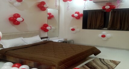 Hotel Jai Mahakali Room Type - Deluxe Room