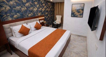 Hotel Tamanna  2 Minute Walk from Golden Temple Room Type - Super Deluxe Room