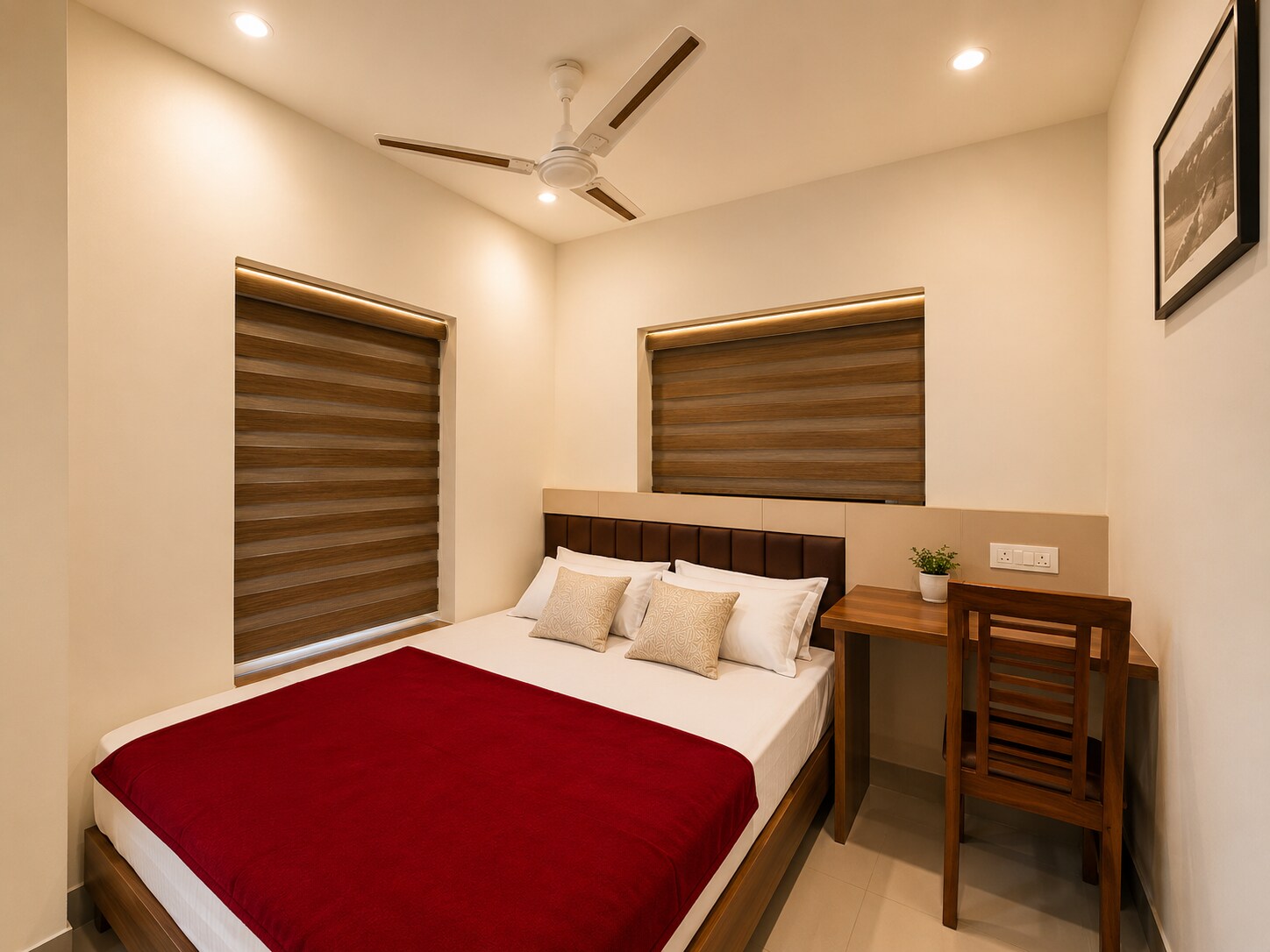 Thekkini Rooms and Dorms - Calicut Beach - Tap to explore photos