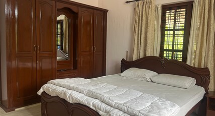 DE Royale Summit Homestay Room Type - Superior Double Room