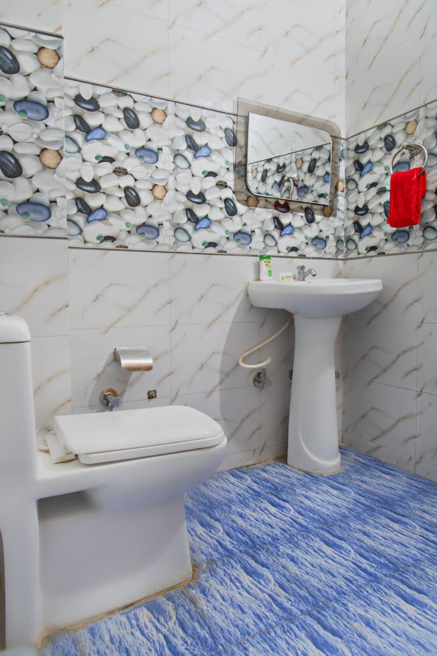 Paradise 2BHK - Tap to explore photos
