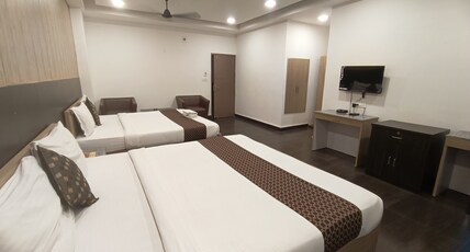 Hotel Central Park Room Type - Family Executive Room
