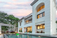 Karla villa  5bhk Private pool