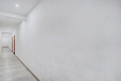 SPOT ON Hotel Aagman Inn