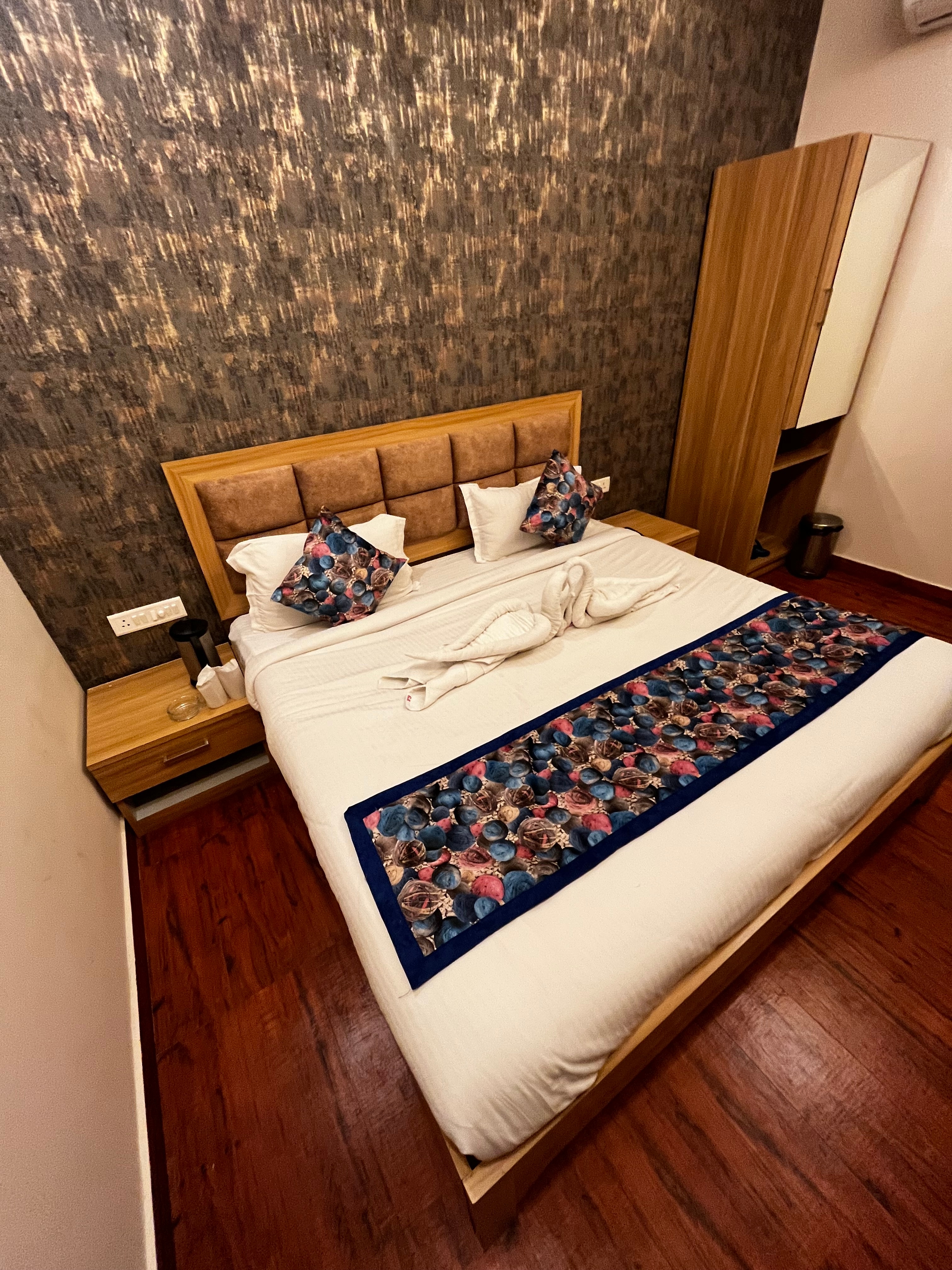 Grand Kukas Residency - Tap to explore photos