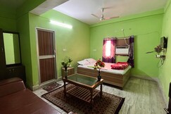 Lazeez Family Restaurant & Pizza Cafe Zone