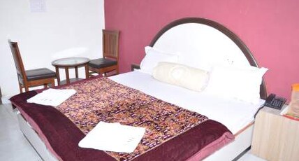 Hotel Royal Palace Room Type - Standard AC.