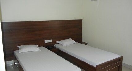 Hotel Grand Barrack Room Type - AC Twin Room