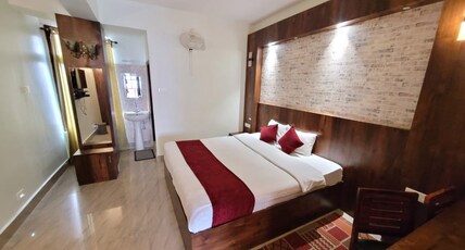 Lily Guest House | Rooms and Restaurant Room Type - Deluxe Room with Wifi Lily Guest House | Rooms and Restaurant Room Type - Deluxe Room with Wifi