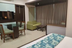 Hotel Mumbai House Thane