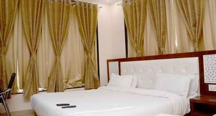 Hotel Shikhar Darshan Room Type - Super Deluxe Room (With View  Shikhar Darshan)