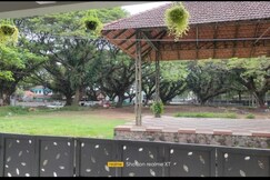 De Banyan Fort Homestay