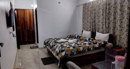 The AKS Residency Room Type - Super Deluxe Room
