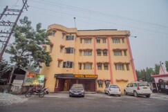 Hotel Sharda