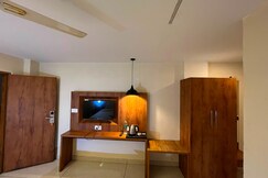 Hotel Liora Grand