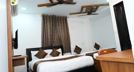 Hotel Palace Lodge Room Type - Family Room - Four Bed