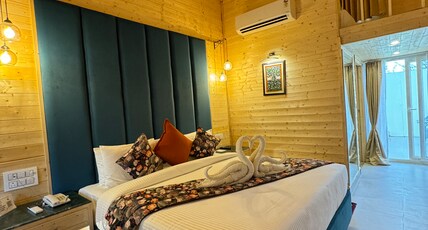 Bamboo Saa Mulberry Resort Room Type - Sajjan Villa with Private Pool