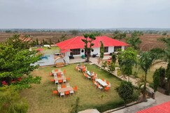 Natraj Hotel And Dhaba