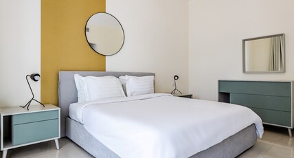 Unlock Metropolis Business Bay Room Type - One bedroom family apartment with Kitchen and Balcony Unlock Metropolis Business Bay Room Type - One bedroom family apartment with Kitchen and Balcony