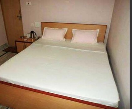 Zonkipanoi Hotel - Tap to explore photos