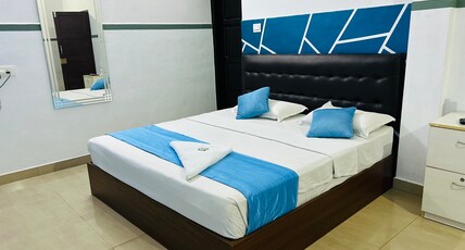 Valiyaparambil Residency Room Type - Deluxe Ac room