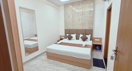 Pilgrim, Near Golden Temple Room Type - Deluxe AC Room free parking