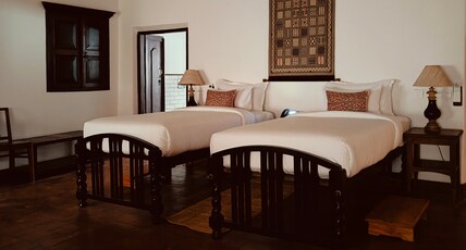 Ezekiel House Room Type - A.B. Salem Grand Master Bedroom