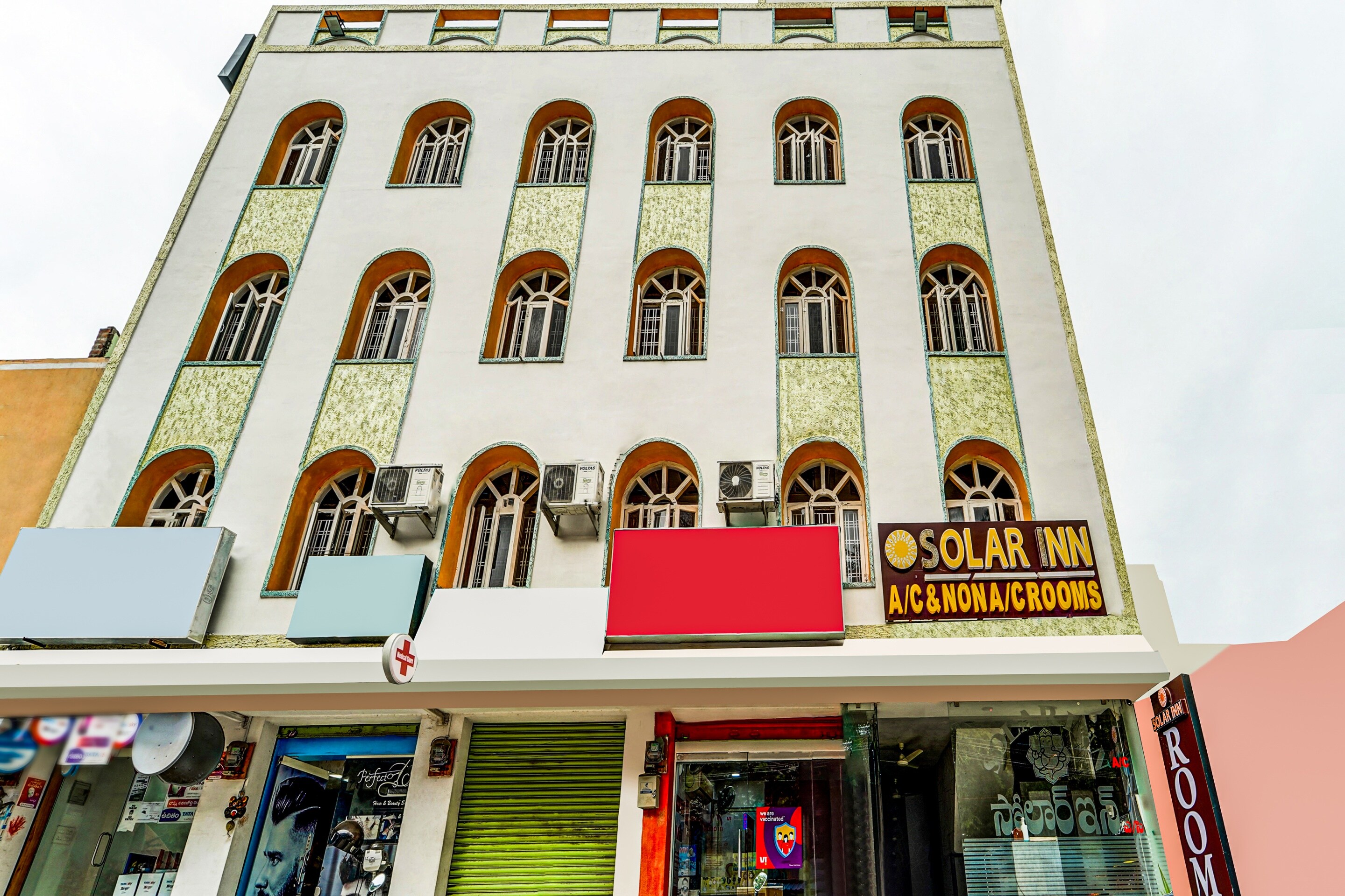 Hotel O Solar Inn - Tap to explore photos