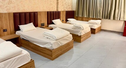 HOTEL RK GHARANA INN Room Type - Quadraple Room