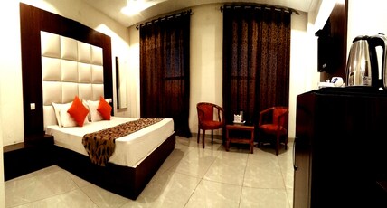 Hotel Vatika the Riverside Resort Room Type - Super Deluxe