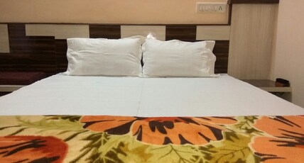Hotel Abhinandan Inn Room Type - STANDARD ROOM(non-ac)