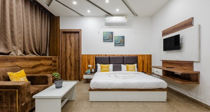 Lime Tree Stays and Banquet Room Type - Brij Deluxe Room