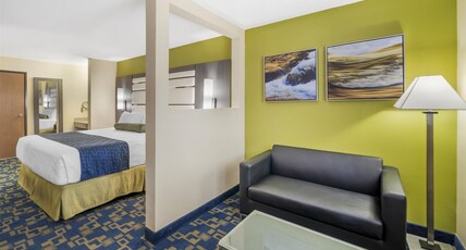 Best Western Antelope Inn & Suites Room Type - Suite-1 King Bed, Non-Smoking, Love Seat, Microwave And Refrigerator, Wi-Fi, Full Breakfast Best Western Antelope Inn & Suites Room Type - Suite-1 King Bed, Non-Smoking, Love Seat, Microwave And Refrigerator, Wi-Fi, Full Breakfast