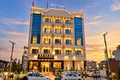 Address of Hotel Dolphin
