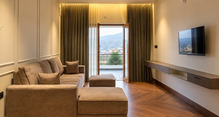 Hotel Mount n Mist Room Type - Executive Suite Mountain View
