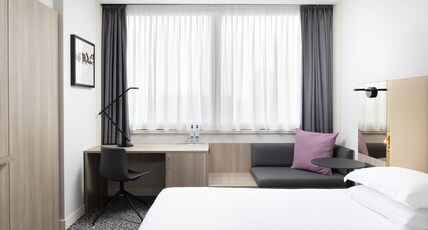 Crowne Plaza Milan - Linate Room Type - 1 Queen Premium