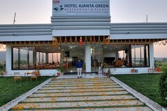HOTEL AJANTA GREEN RESTAURANT & RESORT