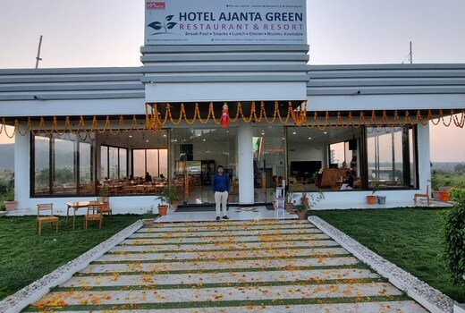 HOTEL AJANTA GREEN RESTAURANT & RESORT