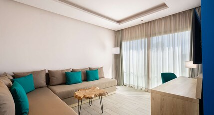 Radisson Blu Residences Al Hoceima Room Type - Suite - Balcony