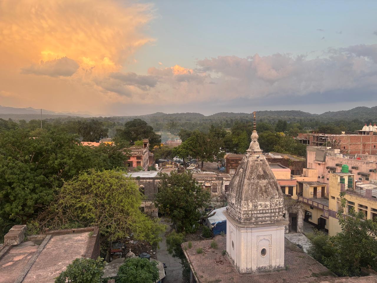 HOTEL VIJAY VARDHAN INN - Tap to explore photos