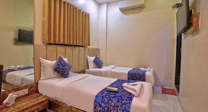 HOTEL MAGNET MUMBAI INTERNATIONAL AIRPORT T-2 Room Type - Super Deluxe Room HOTEL MAGNET MUMBAI INTERNATIONAL AIRPORT T-2 Room Type - Super Deluxe Room