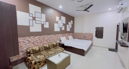 Hotel Alok Residency Room Type - AC EXECUTIVE Room