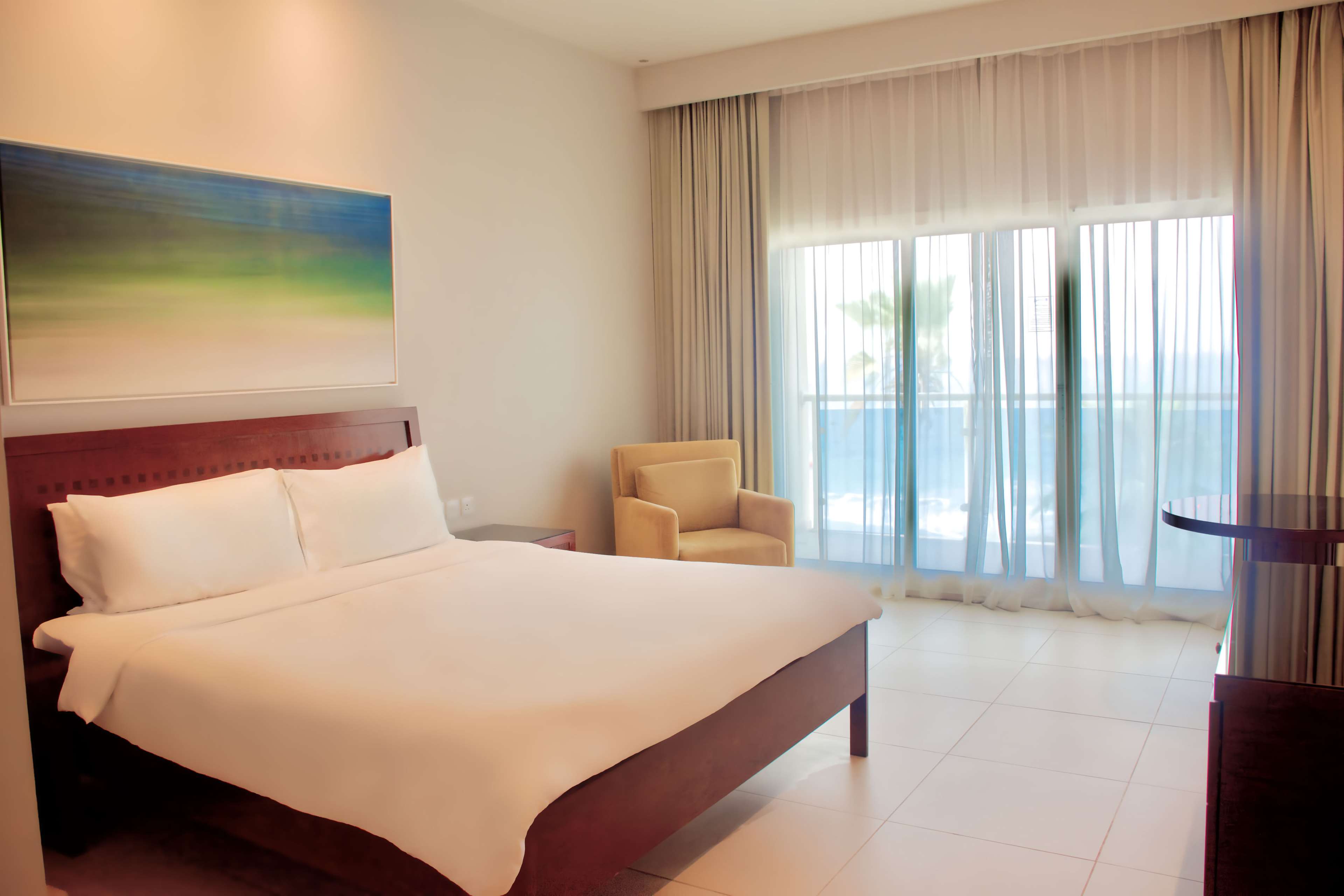 Radisson Blu Resort, Fujairah - Tap to explore photos