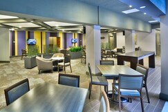 Embassy Suites Denver Stapleton