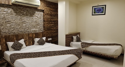 New Regal Palace Room Type - Premium Family Executive Room New Regal Palace Room Type - Premium Family Executive Room