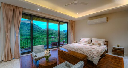 Artisav House-A Luxury Boutique Stay Room Type - Pent House