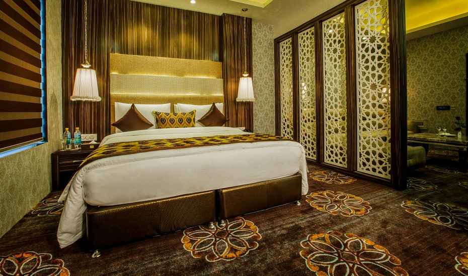 Hotel Savvy Grand - Tap to explore photos