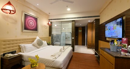Pal Heights Mantra Room Type - Mantra Grand
