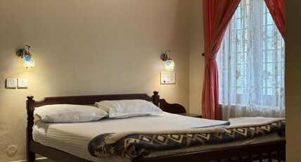 Biglaand Dew Castle Room Type - Deluxe Room With Balcony