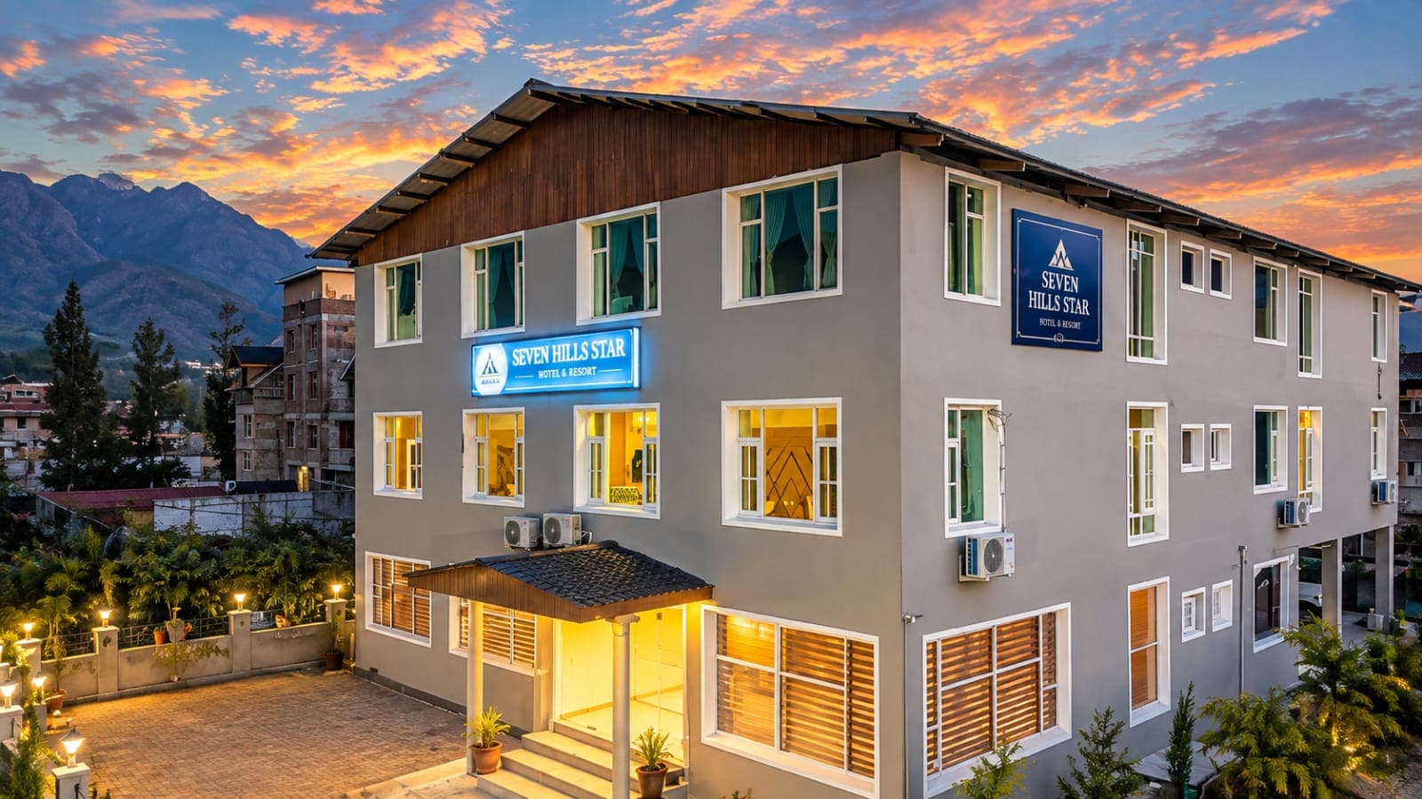 Hotel Seven Hill Star - Rajbagh - Tap to explore photos